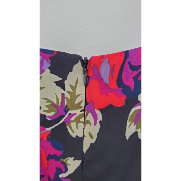 NWT Black‎ Satin Floral Romper Arden B. Strappy Tie Waist , Sz L - Picture 7 of 10